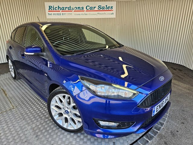 Ford Focus 1.0T Ecoboost St-line Hatchback Blue