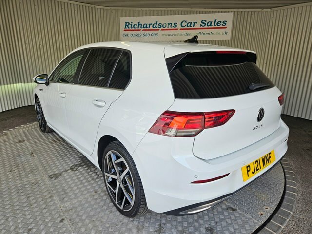 Volkswagen Golf 2.0 Tdi Style Hatchback Dsg Euro 6 S S PJ21WNF White #6