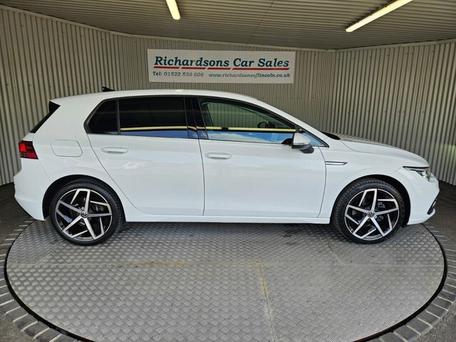 Volkswagen Golf 2.0 Tdi Style Hatchback Dsg Euro 6 S S PJ21WNF White #2