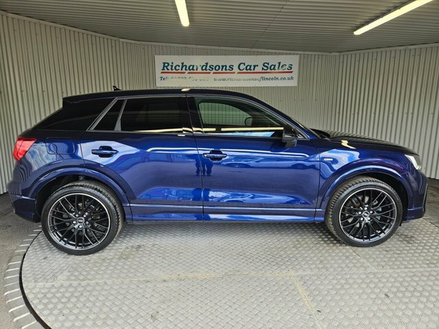Audi Q2 1.5 Tfsi Cod 35 Black Edition Suv Manua Blue #2