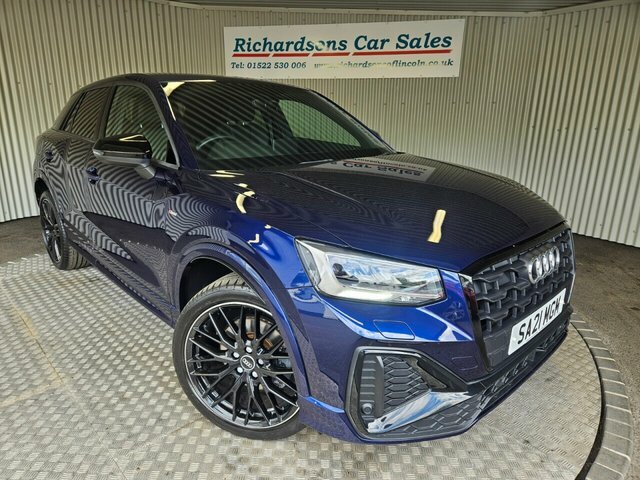 Audi Q2 1.5 Tfsi Cod 35 Black Edition Suv Manua Blue