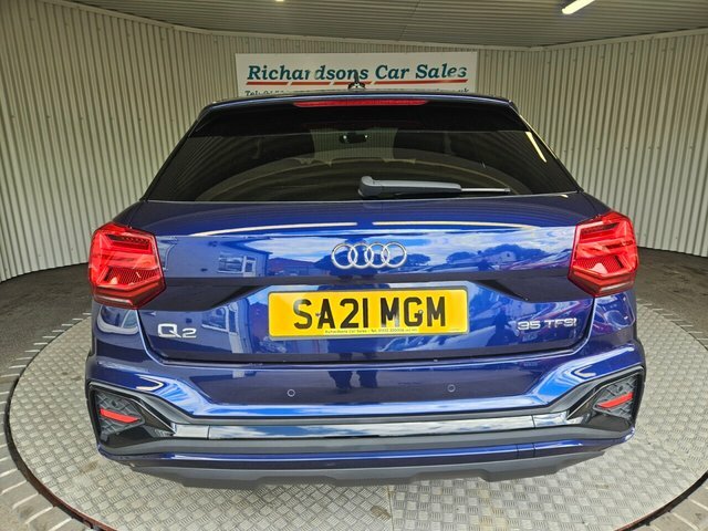 Audi Q2 1.5 Tfsi Cod 35 Black Edition Suv Manua Blue #4