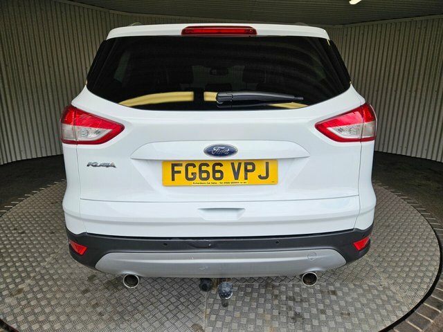 Ford Kuga 2.0 Tdci Titanium Suv Awd Euro 6 FG66VPJ White #4