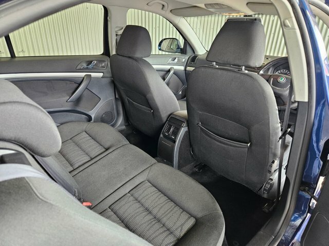 Skoda Octavia Hatchback Grey #16