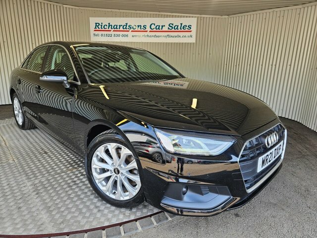 Audi A4 2.0 Tdi 35 Technik Saloon S Tronic Euro Black