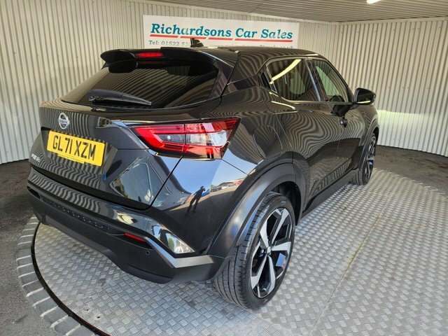 Nissan Juke 1.0 Dig-t Tekna Suv Dct Euro 6 S GL71XZM Black #3