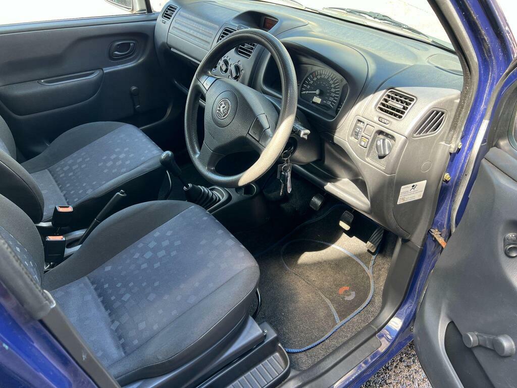 Vauxhall Agila 1.0I 12V Expression Mpv OKZ2058 Blue #4
