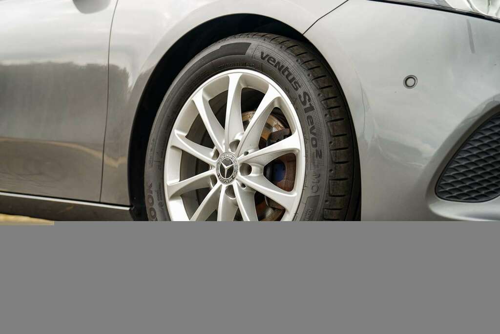 Mercedes-Benz A Class Mercedes-benz A-class 1.5 A 180 Sport Exeutive D A Grey