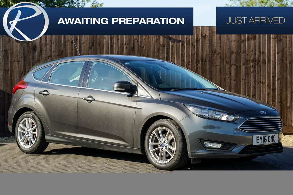 Ford Focus Ford Focus 1.0 Focus Zetec Grey