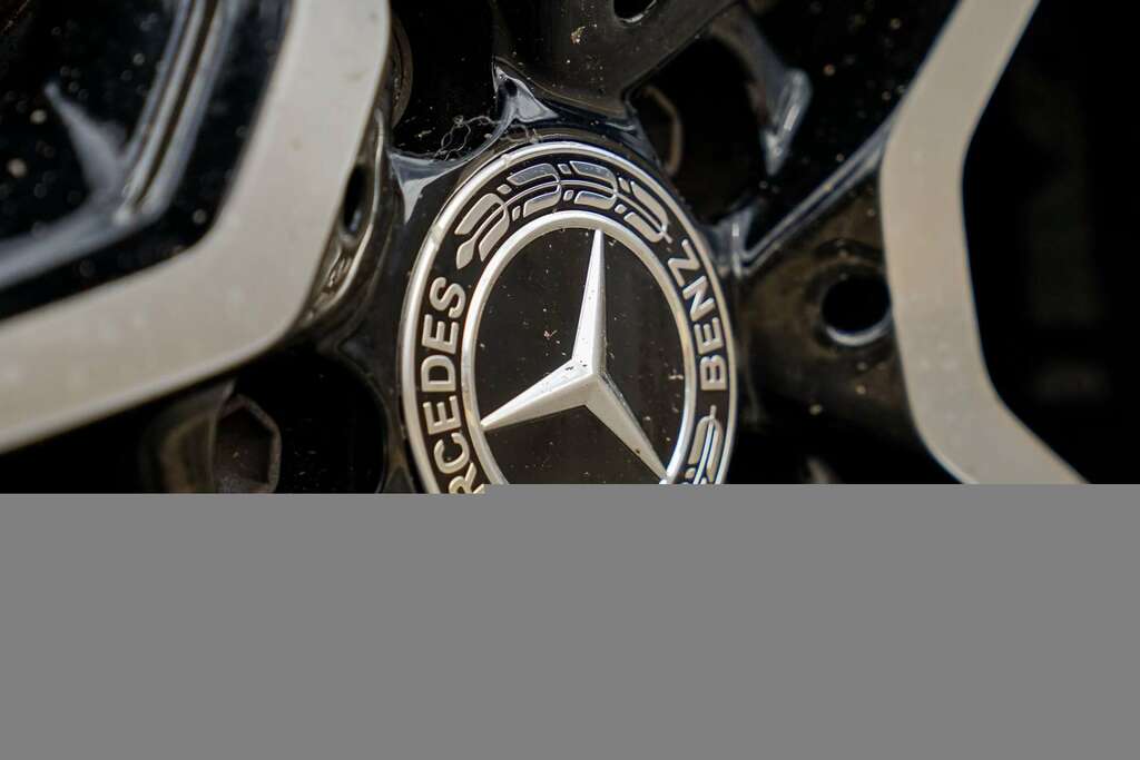 Mercedes-Benz A Class Mercedes-benz A-class 1.3 A 180 Amg Line Premium WA21THX Black #3