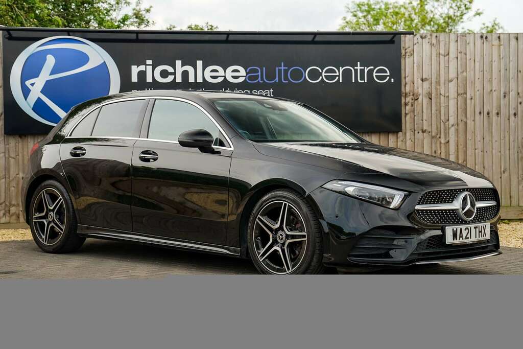 Mercedes-Benz A Class Mercedes-benz A-class 1.3 A 180 Amg Line Premium Black