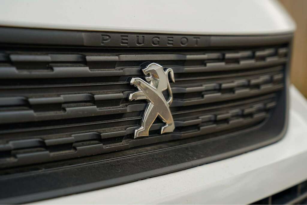 Peugeot Partner Peugeot Partner 1.6 Partner Professional L1 Blue H MK19YMF Blue #4