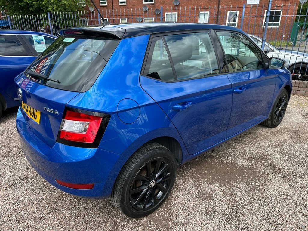 Skoda Fabia 1L Colour Edition NA19XOG Blue #2