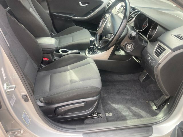 Hyundai I30 Hatchback EF15RVU Silver #6