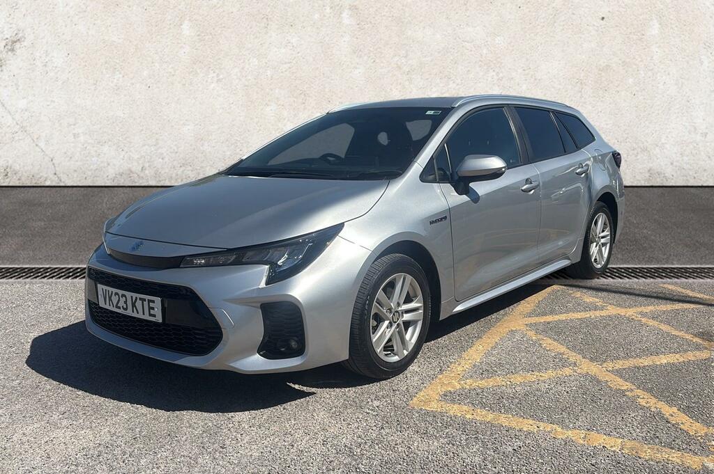 Suzuki Swace 1.8H Motion Estate Hybrid Cvt Euro 6 S Silver