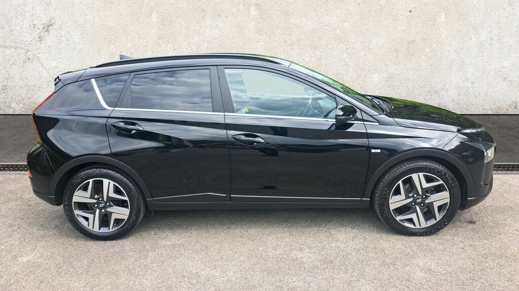 Hyundai Bayon 1.0 T-gdi Mhev Premium Suv Hybrid Dct E EN72XFF Black #4