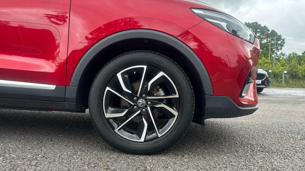MG ZS Exclusive 1.5 CN23ZKF Red #5