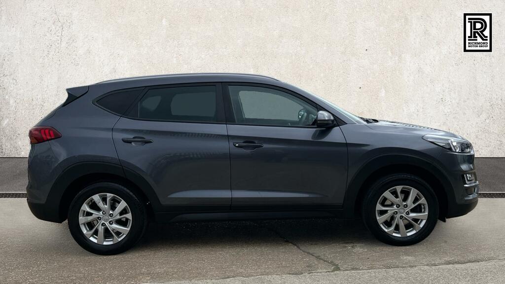 Hyundai Tucson 1.6 Gdi Se Nav Suv Euro 6 Ss VT19HCC Grey #4