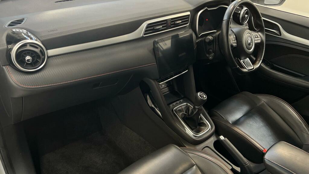 MG ZS Exclusive 1.5 DN72MFJ White #2