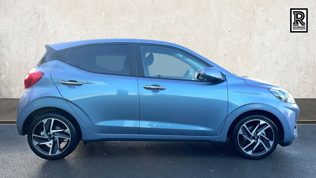 Hyundai I10 1.2 Premium Hatchback Euro 6 Ss HK26PKD Blue #4