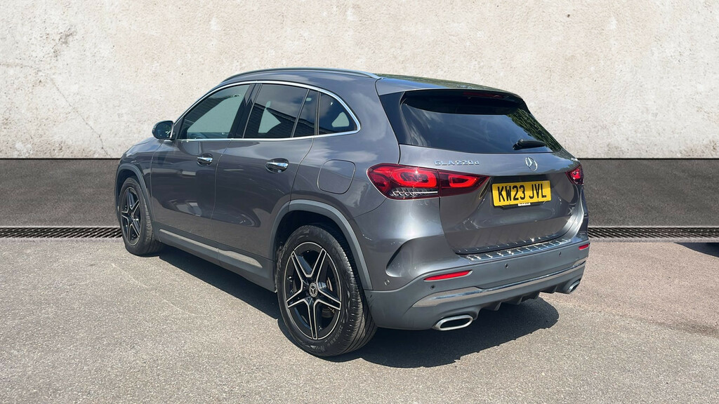 Mercedes-Benz GLA Class 2.0 Gla220d Amg Line Premium Suv 8G-d Grey #3