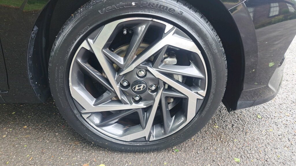 Hyundai I20 1.0 T-gdi Mhev Premium Hatchback Hybrid Black #5