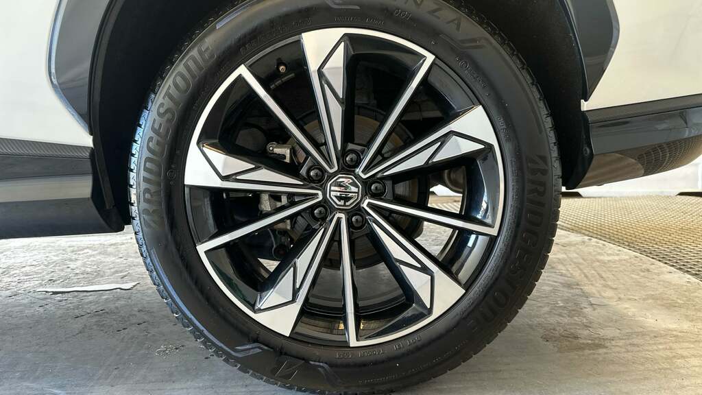 MG HS Trophy 1.5T Dct LC25PVF White #5