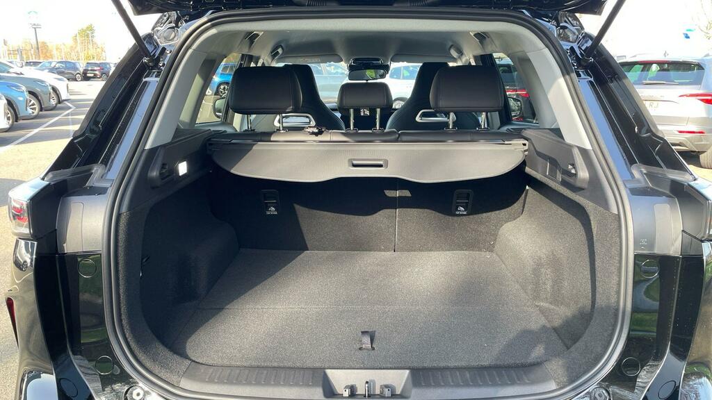 Chery Tiggo 7 Super Hybrid Summit White #23