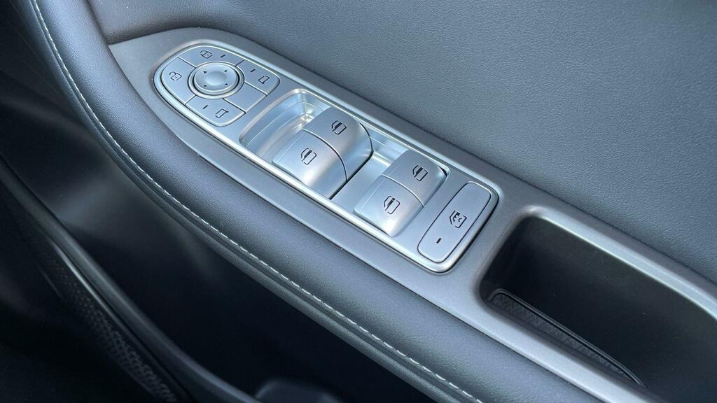 Chery Tiggo 7 Super Hybrid Summit White #19