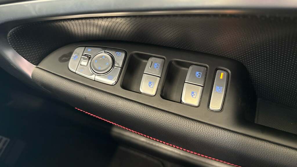 Genesis G70 2.2D Sport Grey #25