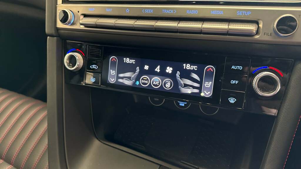 Genesis G70 2.2D Sport Grey #23
