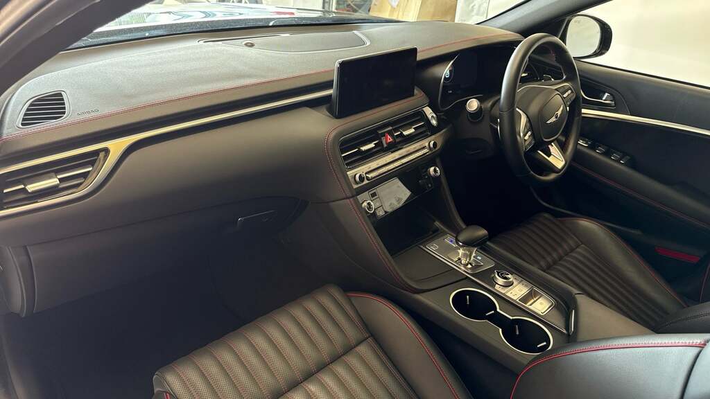 Genesis G70 2.2D Sport Grey #12