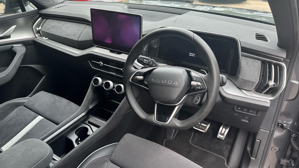 Skoda Kodiaq 1.5 Tsi Iv 25.7Kwh Sportline Suv Plug-i HK26CAE Grey #6