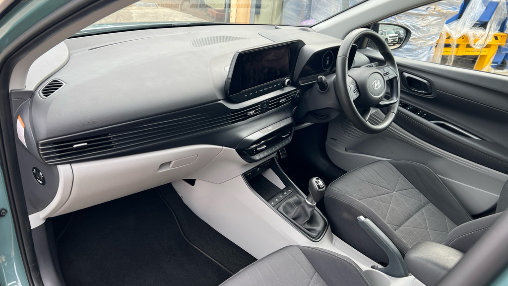 Hyundai Bayon 1.0 T-gdi Mhev Ultimate Suv Hybrid Manu Green #2