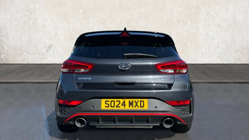 Hyundai I30 1.0T Gdi Se Connect Black #8