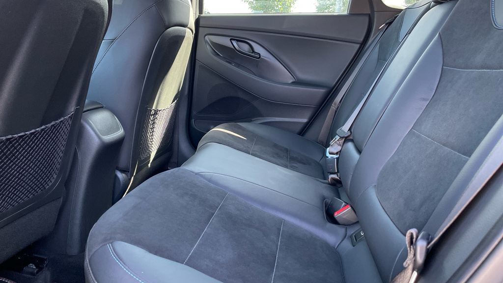 Hyundai I30 1.0T Gdi Se Connect Black #9