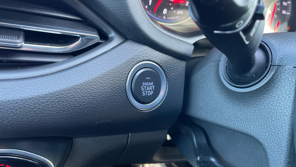Hyundai I30 1.0T Gdi Se Connect Black #29