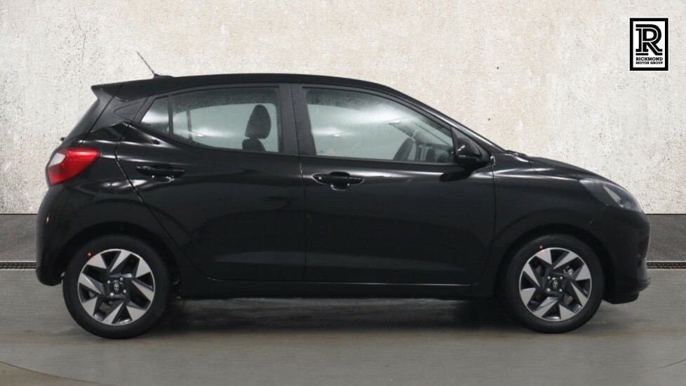 Hyundai I10 I10 Premium 1.2 79Ps Amt My25 HT75EVM Black #4