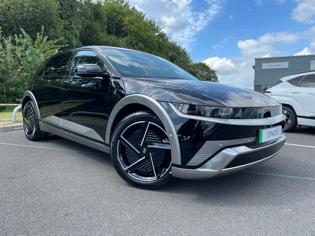 Hyundai Ioniq 5 84Kwh Ultimate Hatchback Awd 32 Black