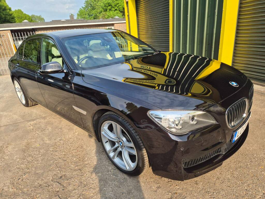 BMW 7 Series 740Li M Sport Black #3