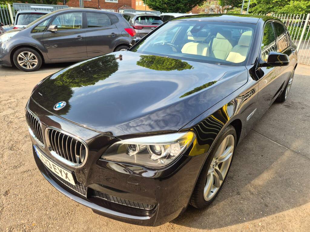 BMW 7 Series 740Li M Sport Black