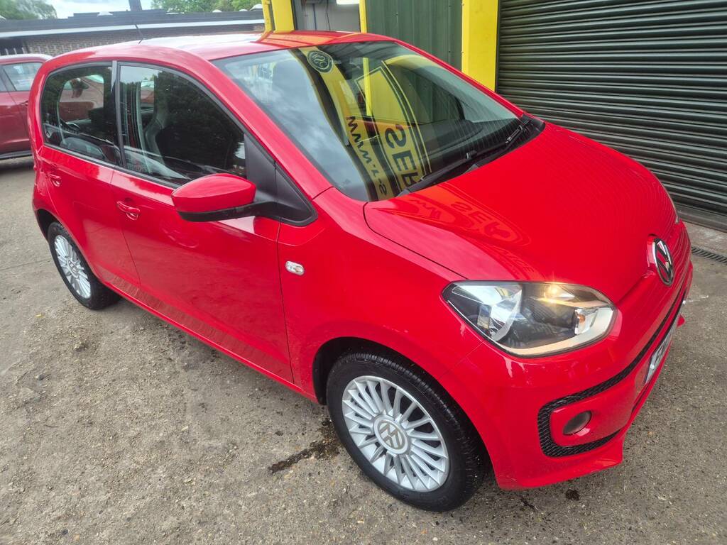 Volkswagen Up 1.0 High Up FM15CUO Red #3