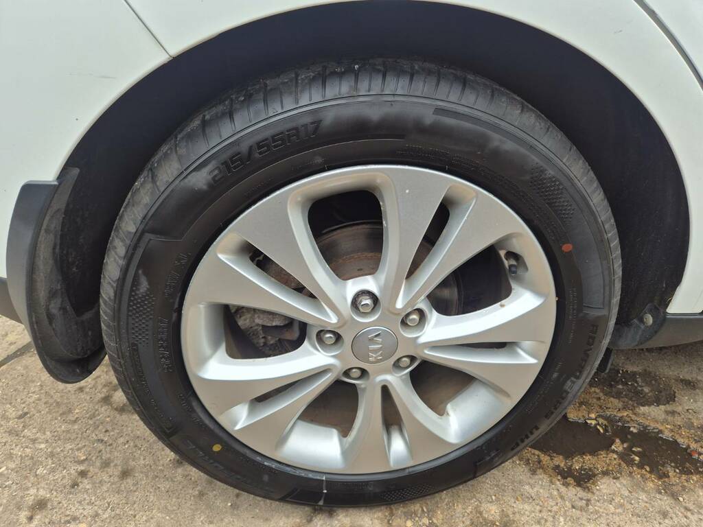 Kia Soul 1.6 Gdi Connect Plus White #6