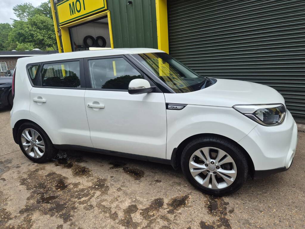 Kia Soul 1.6 Gdi Connect Plus White #4