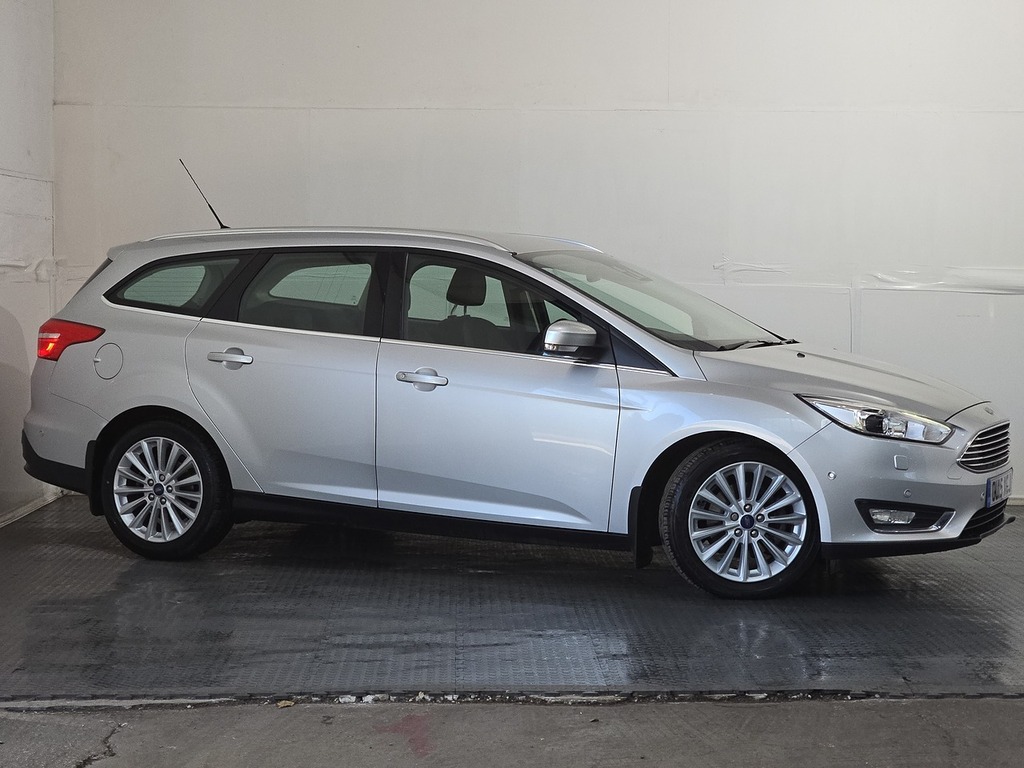 Ford Focus T Ecoboost Titanium X Silver #4