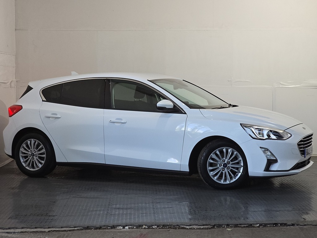 Ford Focus T Ecoboost Titanium BU19SUA White #4