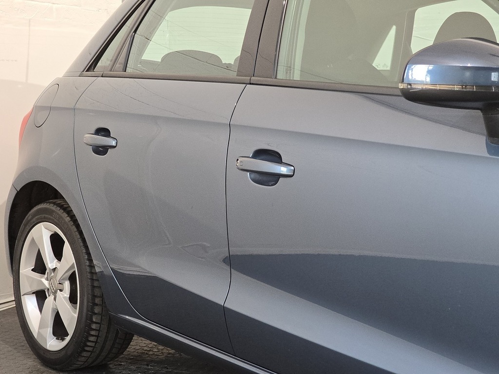 Audi A1 Tdi Sport SA16UPB Blue #4