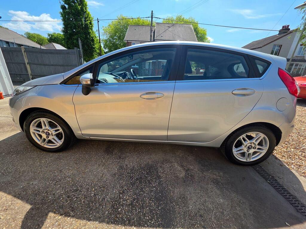 Ford Fiesta Hatchback 1.25 Zetec Euro 5 201414 VK14ZTB Silver #6