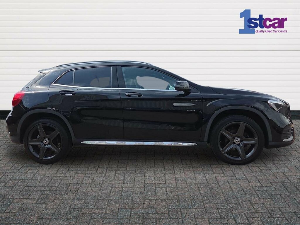Mercedes-Benz GLA Class 1.6 Gla200 Amg Line Executive - 2018 68 SP68OMC Black #4