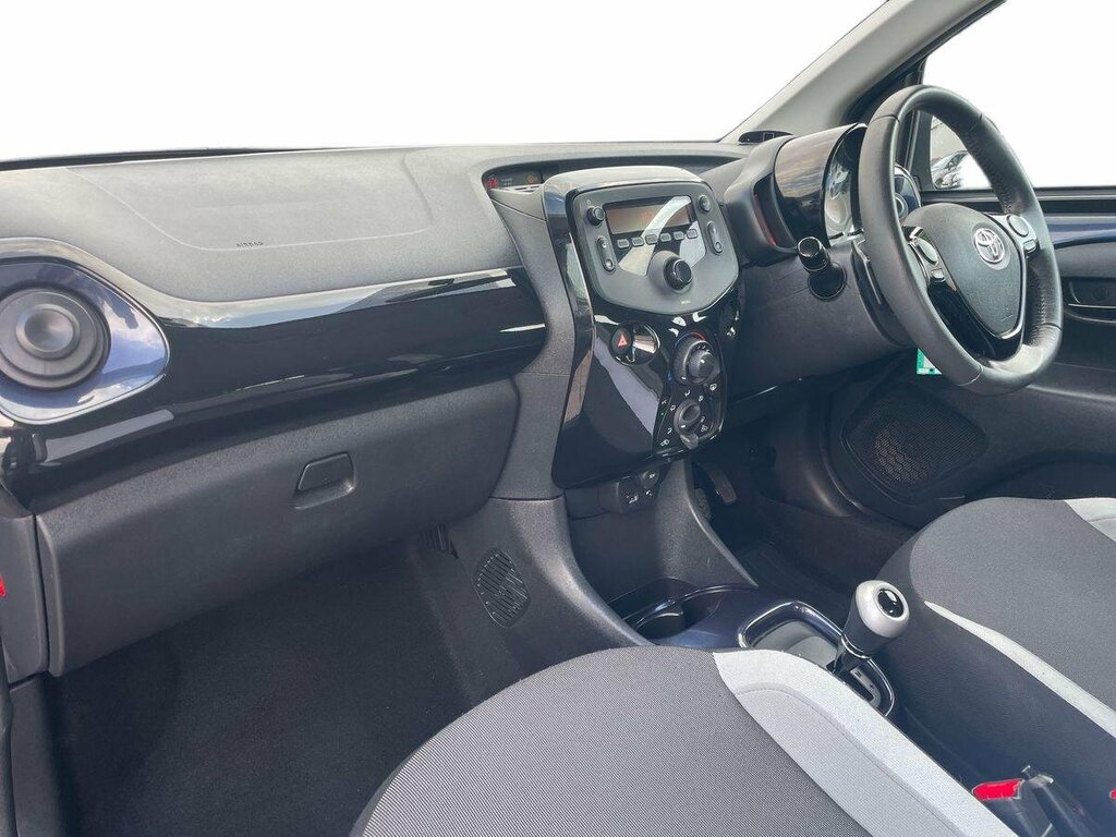 Toyota Aygo 1.0 Vvt-i X-play X-shift - 2014 14 YW14EKH Blue #2